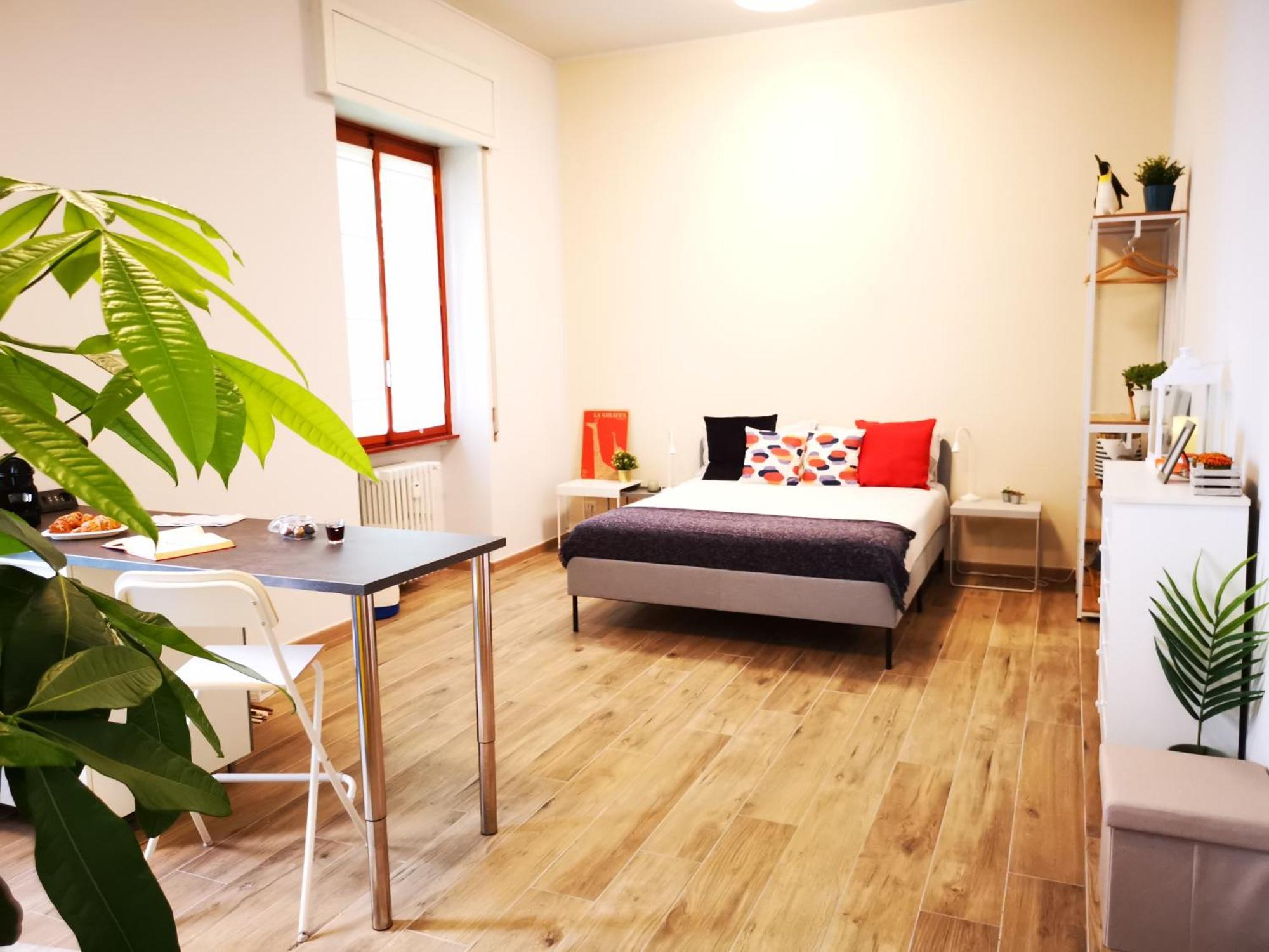 Spacious Apartment 50 Meters From The Metro Milão Quarto foto